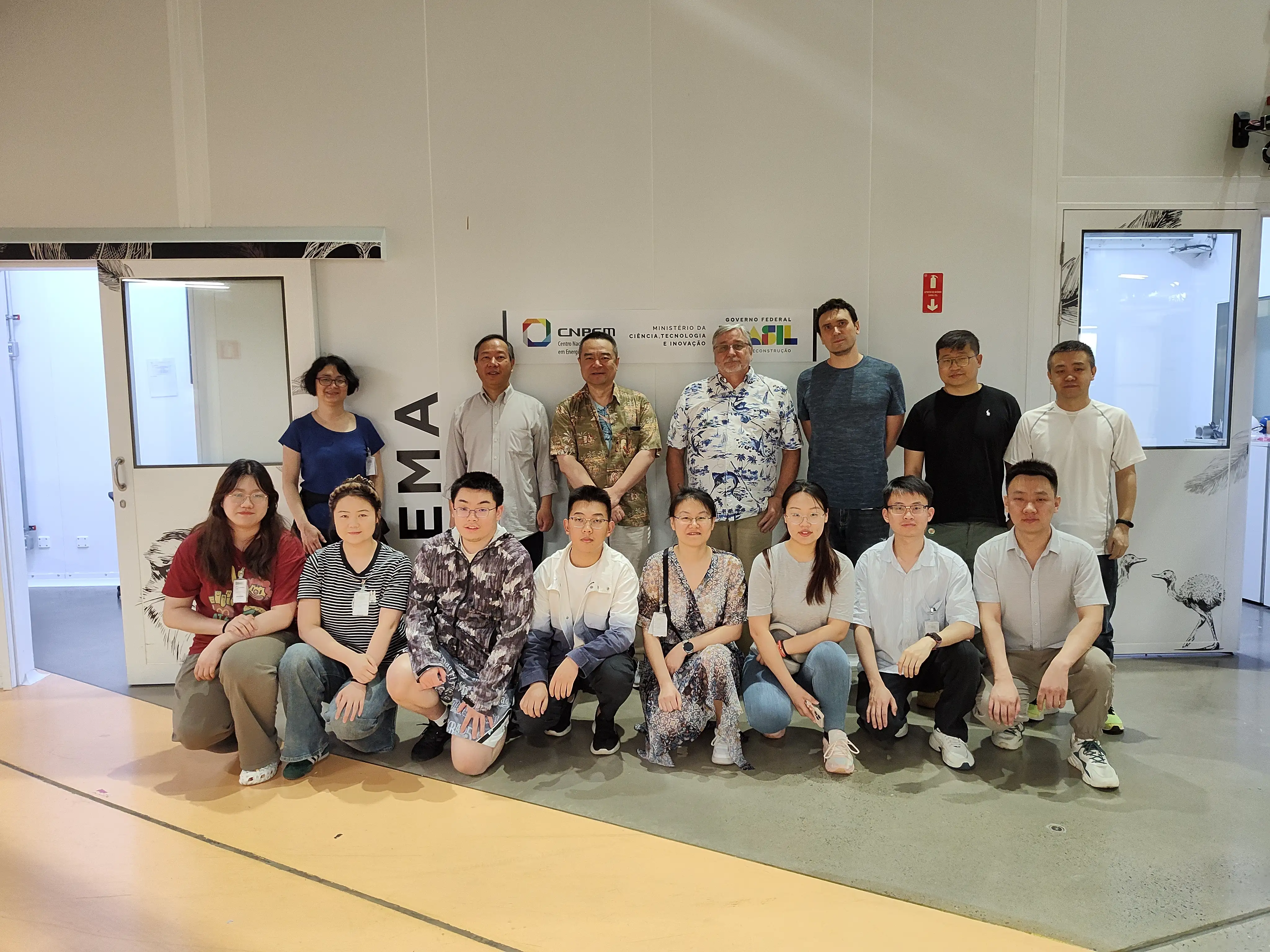 df8602f8e766c3a5-compressed.jpg